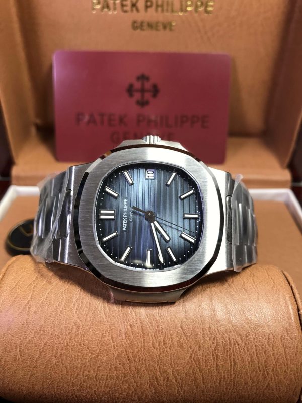 Patek Philippe NAUTILUS Blue Dial Unisex Watch 5711-1A-010