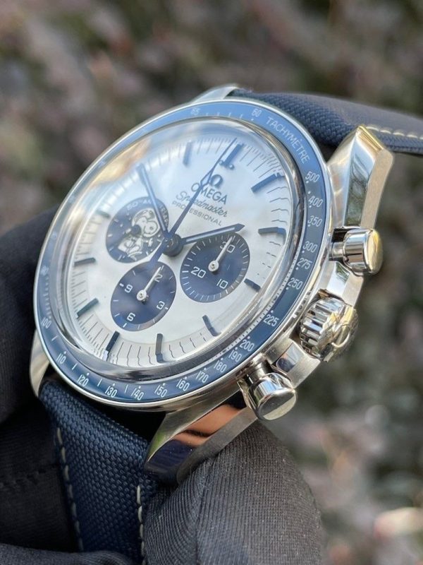 Omega Speedmaster – NEW 2023 Speedmaster ‘Silver Snoopy Award’ 50th Anniversary ” Supper “