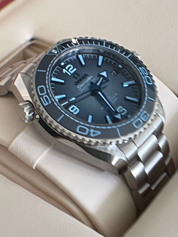 OMEGA Seamaster Planet Ocean Summer Blue Unisex Adults Watch