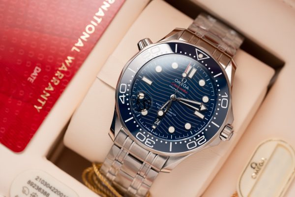 Omega Seamaster Diver 300M 42mm White Case Blue Dial