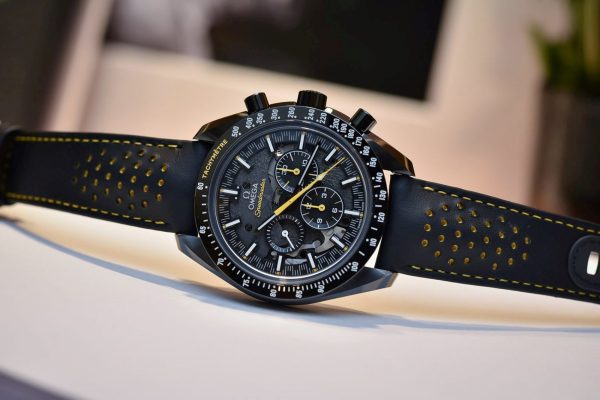 OMEGA Speedmaster Dark Side of The Moon 44.25mm