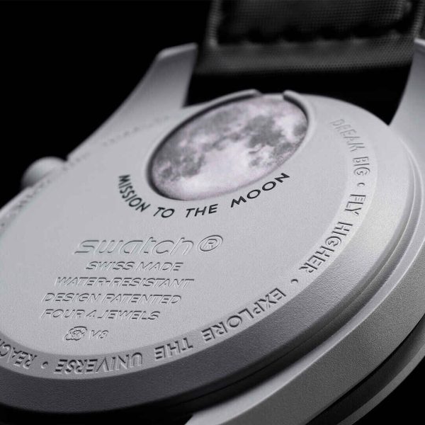 Omega x Swatch Bioceramic Moonswatch Mission To The Moon SO33M100