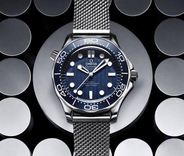 Omega 210.30.42.20.03.002 Seamaster Diver 300m Blue Dial James Bond 60th Anniversary