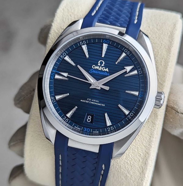 Omega Seamaster Aqua Terra Automatic Blue Dial Men’s Watch 220.12.41.21.03.001