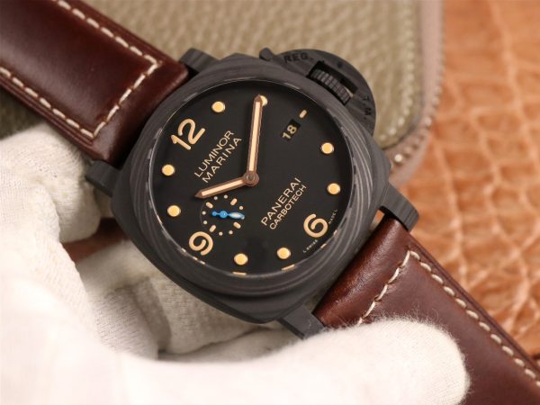 PANERAI Luminor 1950 44 Marina P9010 Automatic Men’s Watch Item No. PAM00661