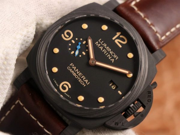 PANERAI Luminor 1950 44 Marina P9010 Automatic Men’s Watch Item No. PAM00661