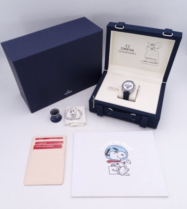 Omega Speedmaster ‘Silver Snoopy Award’ Dec. 2023 NEW