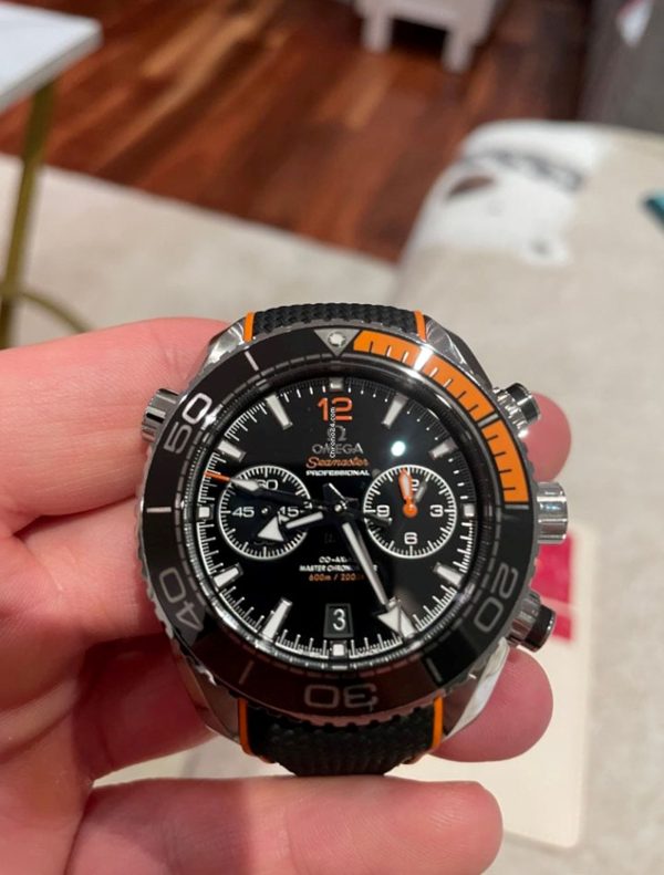 Omega Seamaster Planet Ocean Chronograph 215.32.46.51.01.001