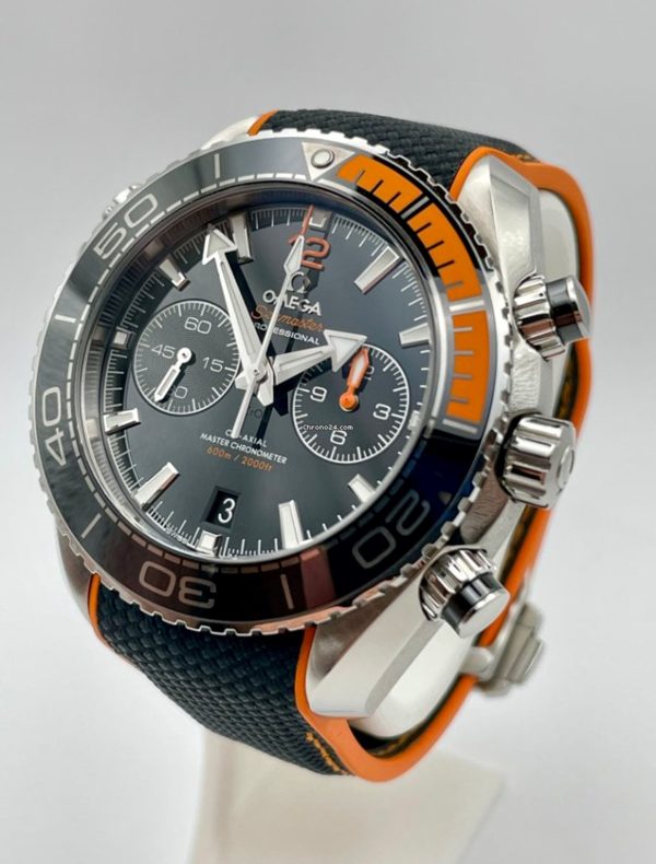 Omega Seamaster Planet Ocean Chronograph 215.32.46.51.01.001