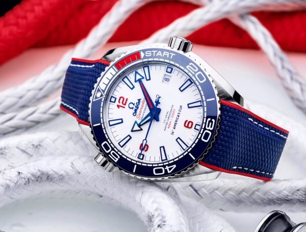 Omega Seamaster “America’s Cup” Automatic Chronometer White Dial Men’s Watch 215.32.43.21.04.001