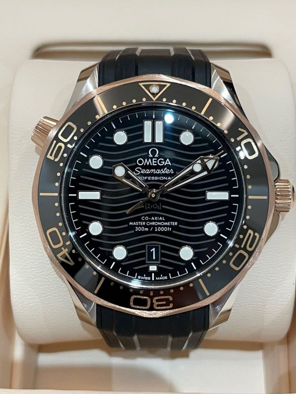 OMEGA Seamaster Diver 300M – 210.22.42.20.01.002 – Full Set – 2021