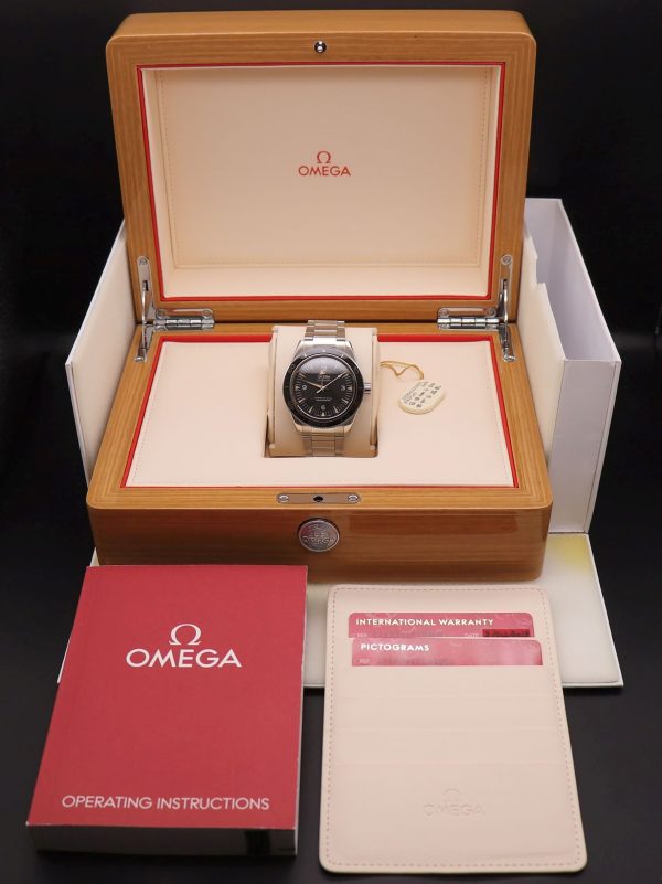 Omega 233.30.41.21.01.001 Seamaster 300 Master Co-Axial Watch