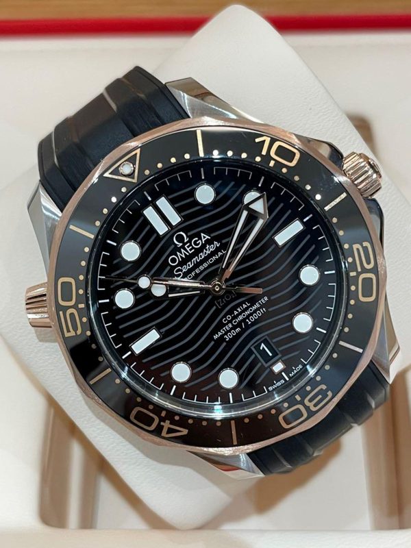 OMEGA Seamaster Diver 300M – 210.22.42.20.01.002 – Full Set – 2021