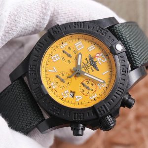 Breitling Avenger Hurricane 44-45mm Yellow Dial XB0180 Men’s Watch