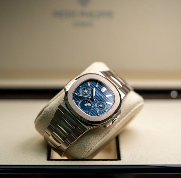 Patek Philippe Nautilus 5740/1G