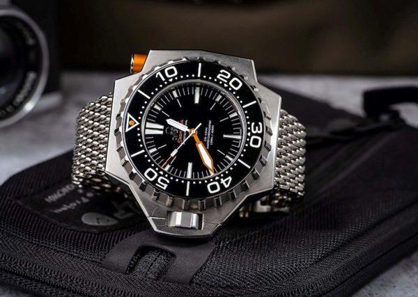 Omega 227.90.55.21.01.001 Seamaster PloProf 1200m Watch