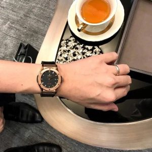 Hublot Classic Fusion Black King Gold 42mm