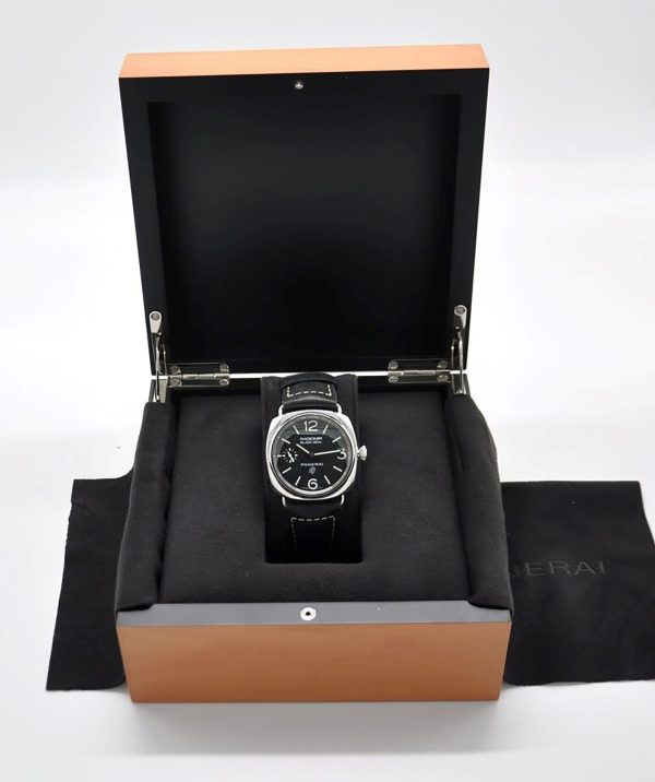 Panerai Radiomir Black Seal Hand Wind Black Dial Men’s Watch PAM00754