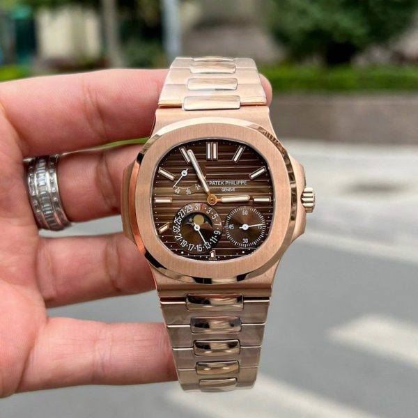 Patek Philippe Nautilus 5712/1R-001 Watch