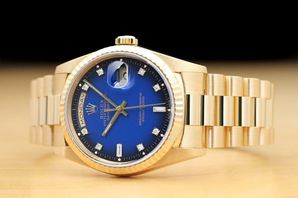 Rolex Day-Date 36 128239 Day Date 36 18K White Gold with Blue Ombre Diamond Dial