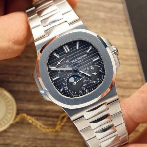 PATEK PHILIPPE  Nautilus Automatic Blue Dial Men’s Watch 5712  1a-001 Item No. 57121A-001