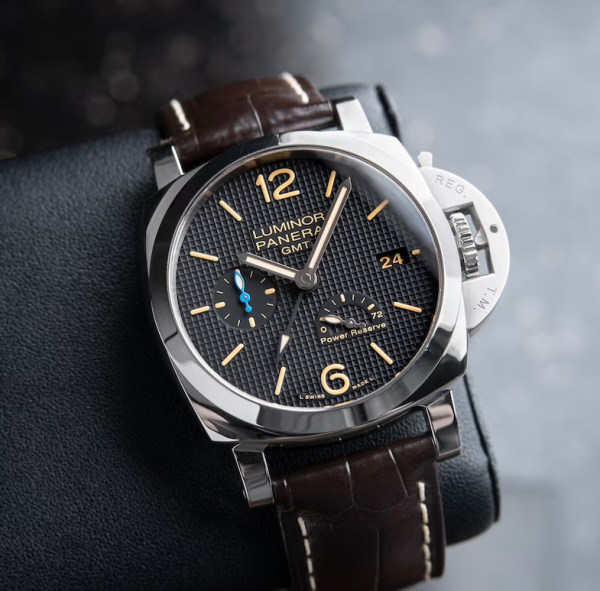 Panerai Luminor 1950 3 Days GMT Power Reserve Black Dial Steel 42 Pam1537