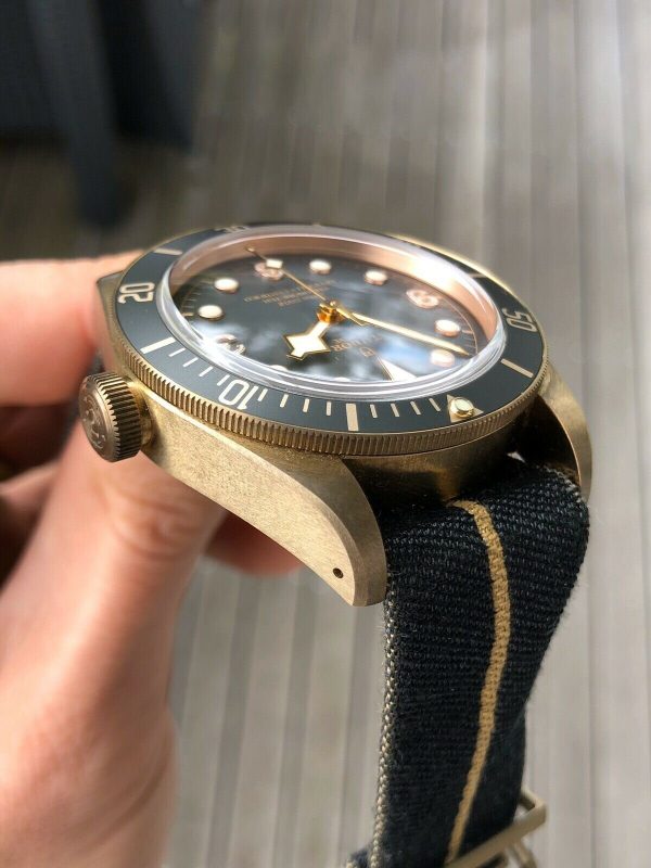 Tudor Black Bay Bronze M79250BA-0002