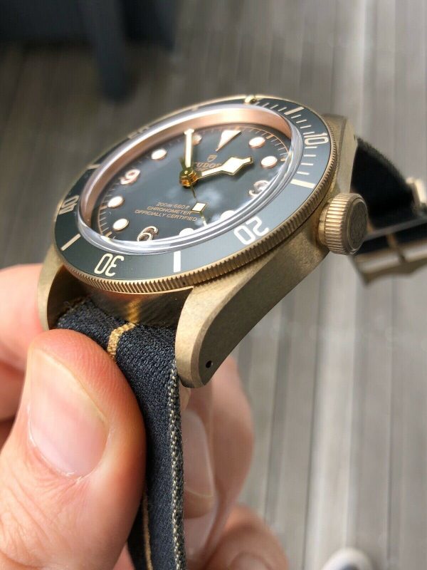 Tudor Black Bay Bronze M79250BA-0002