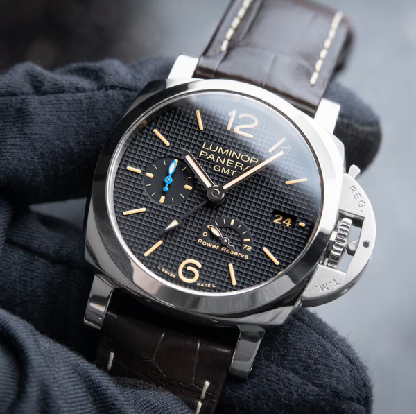 Panerai Luminor 1950 3 Days GMT Power Reserve Black Dial Steel 42 Pam1537