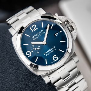 Panerai Luminor Marina Specchio Blu UNWORN Blue Watch Steel Bracelet Date Pam1316