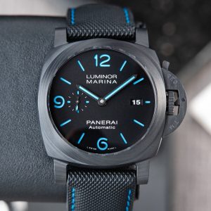 Panerai Luminor Marina Carbotech UNWORN Black Blue Automatic Pam1661