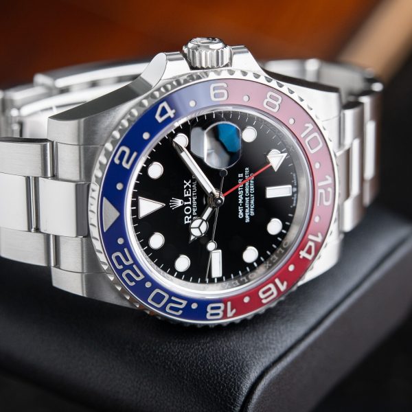 Rolex GMT-Master II Oyster Pepsi Stainless Steel Black Dial 40mm 126710BLRO