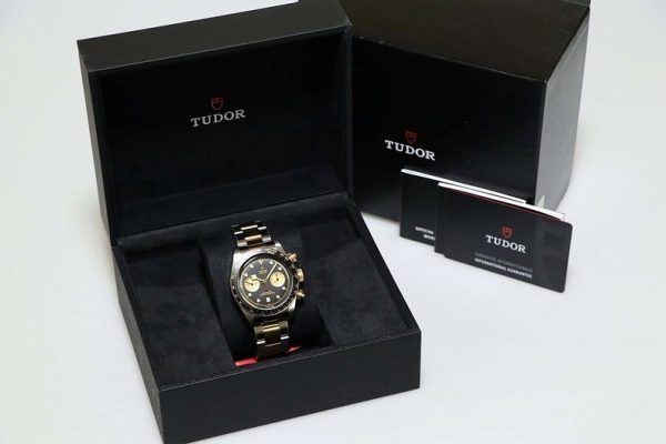 TUDOR Black Bay Chronograph Automatic Black Dial Men’s Watch Item No. M79363N-0001