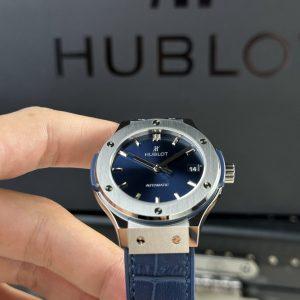 Hublot Classic Fusion Titanium Blue38mm