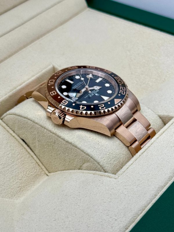 Rolex GMT-Master II “Rootbeer” 40mm 126715CHNR Rose Gold Plated