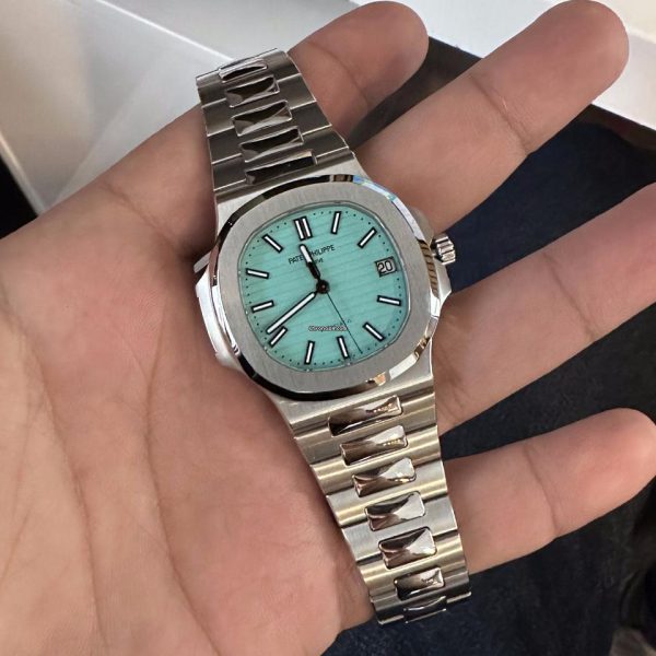 Patek Philippe Nautilus Steel Blue 40mm