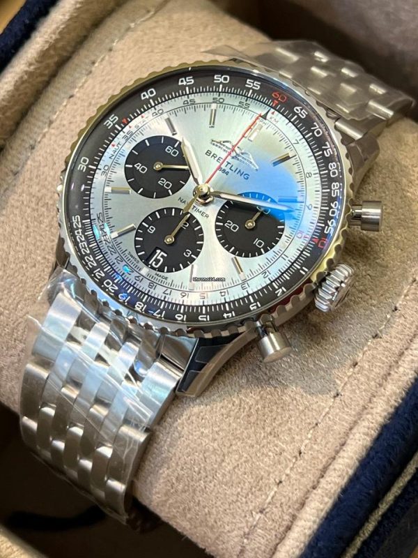 Breitling Navitimer Chronograph Automatic Chronometer Blue Dial Men’s Watch