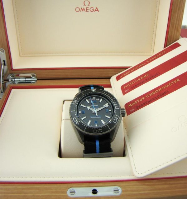 Omega Seamaster Planet Ocean 600mm Co Axial Master Chronometer 45.5mm 215.92.46.21.01.001 Watch