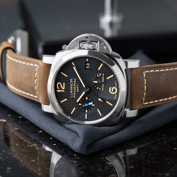 Panerai Luminor 42mm PAM01537