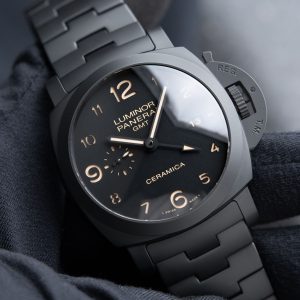 Panerai Luminor 44mm Black PAM00438