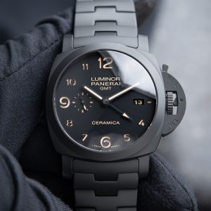 Panerai Luminor 44mm Black PAM00438