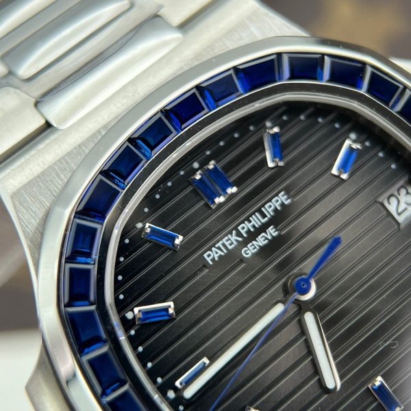 Patek Philippe Nautilus Platinum Blue Sapphire