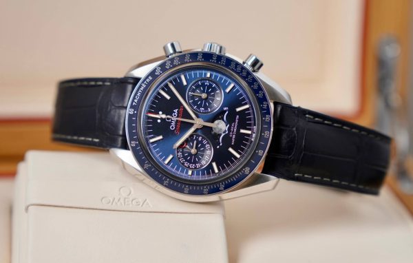 Omega Speedmaster Moonwatch 44.25mm