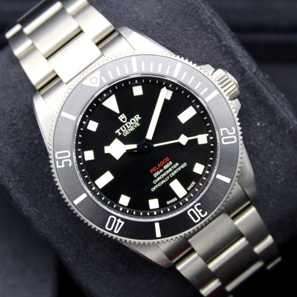 Tudor Pelagos Red Watch M25407N-0001