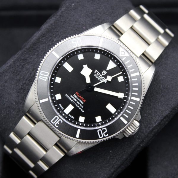 Tudor Pelagos Red Watch M25407N-0001