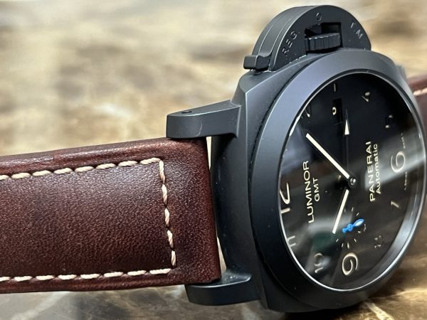 Panerai Luminor Black 44mm PAM01441