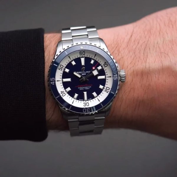 Breitling Superocean 42mm Watch A17375E71C1A1