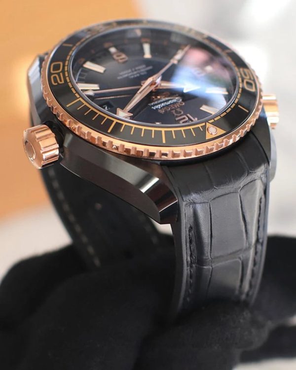 Omega Seamaster Planet Ocean Black Dial 215.63.46.22.01.001