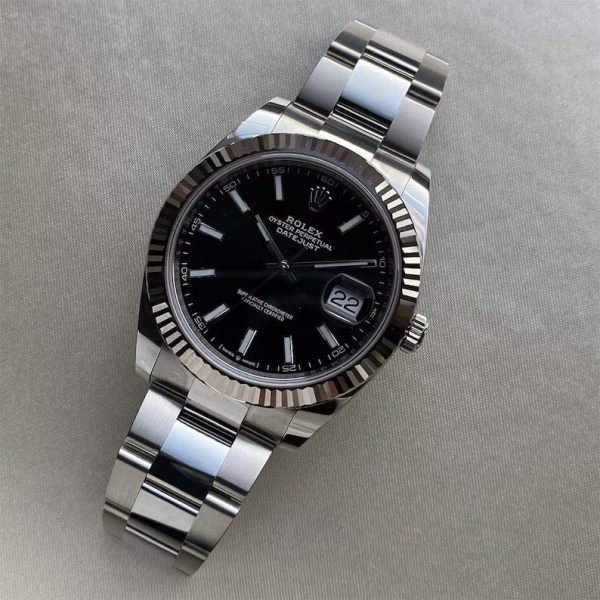 Rolex Datejust 41 in Stainless Steel & White Gold Plated 126334-0018