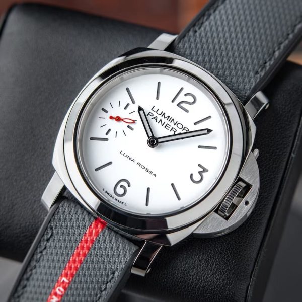 Panerai Luminor Luna Rossa White Dial Stainless Steel PAM01342 44mm